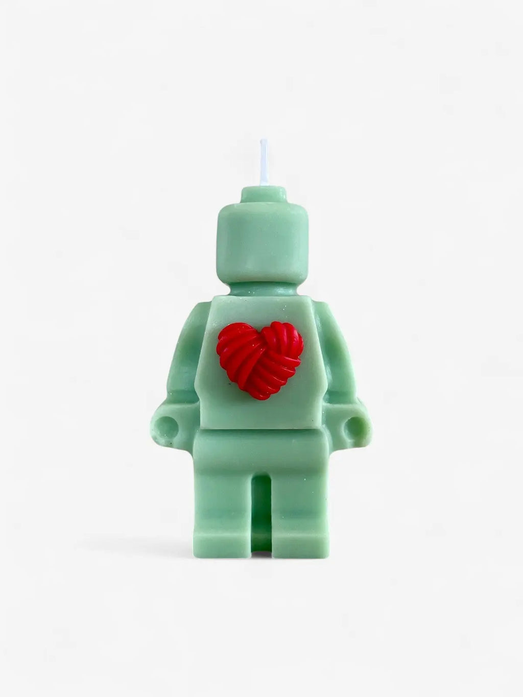 Bougie robot cœur, détail du modelage et finition artisanale