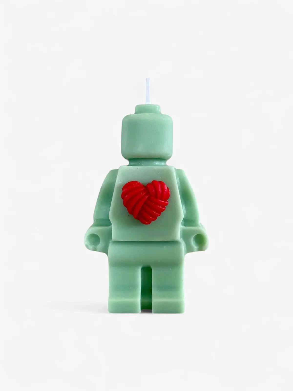 Bougie robot cœur, détail du modelage et finition artisanale