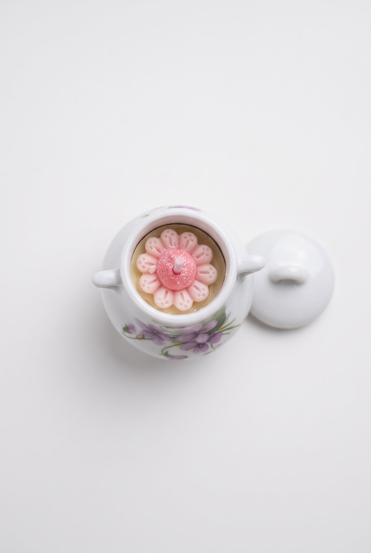 Bougie Fleur dans Pot Porcelaine de limoges
