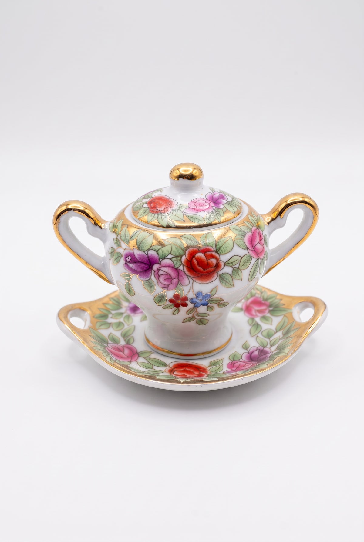 Soupiere en porcelaine 