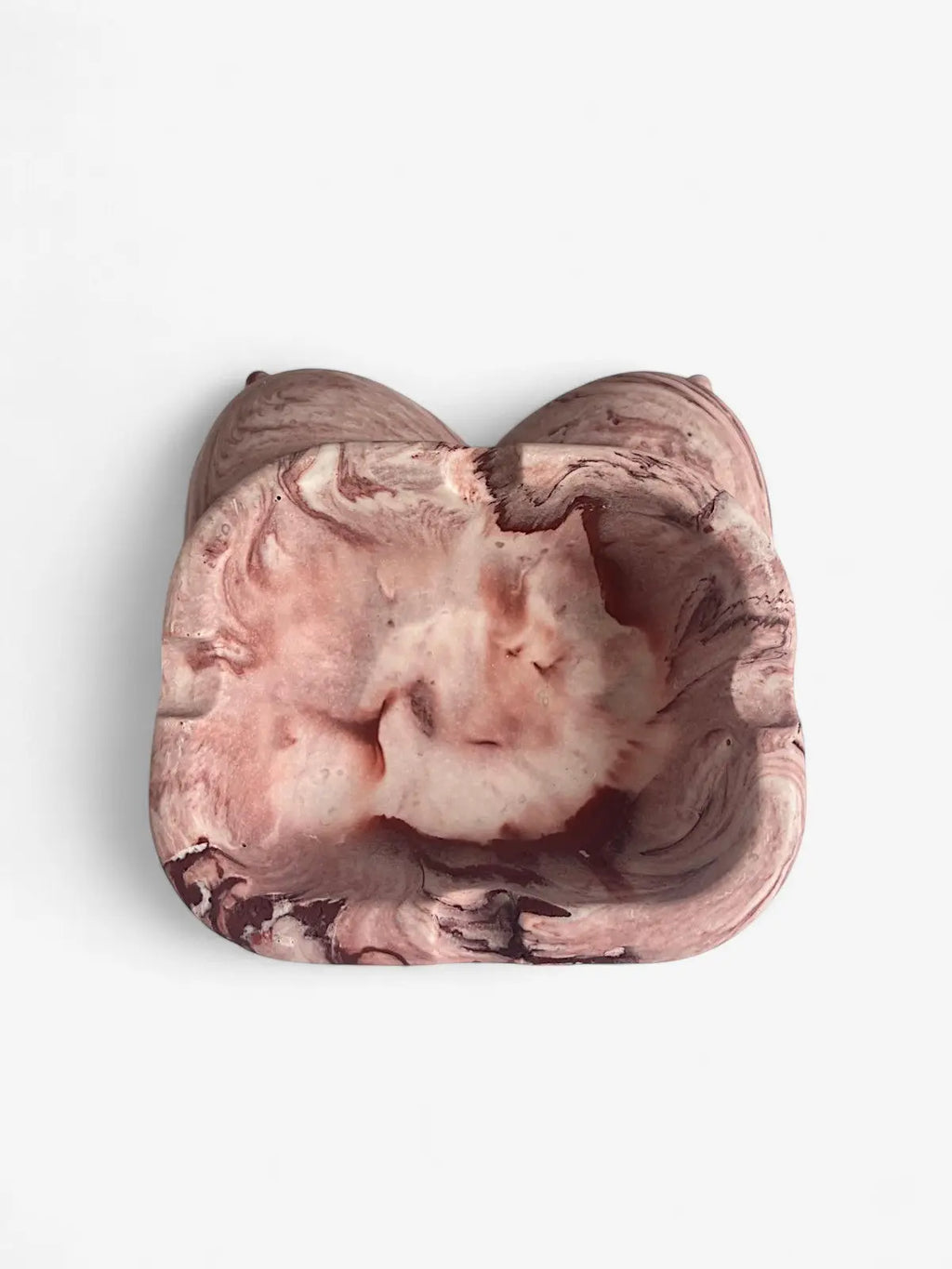 Cendrier seins Comme tu veux.